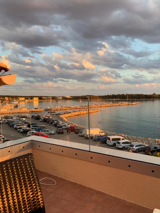 Apartment Eva Marie Novalja Zewnętrze zdjęcie